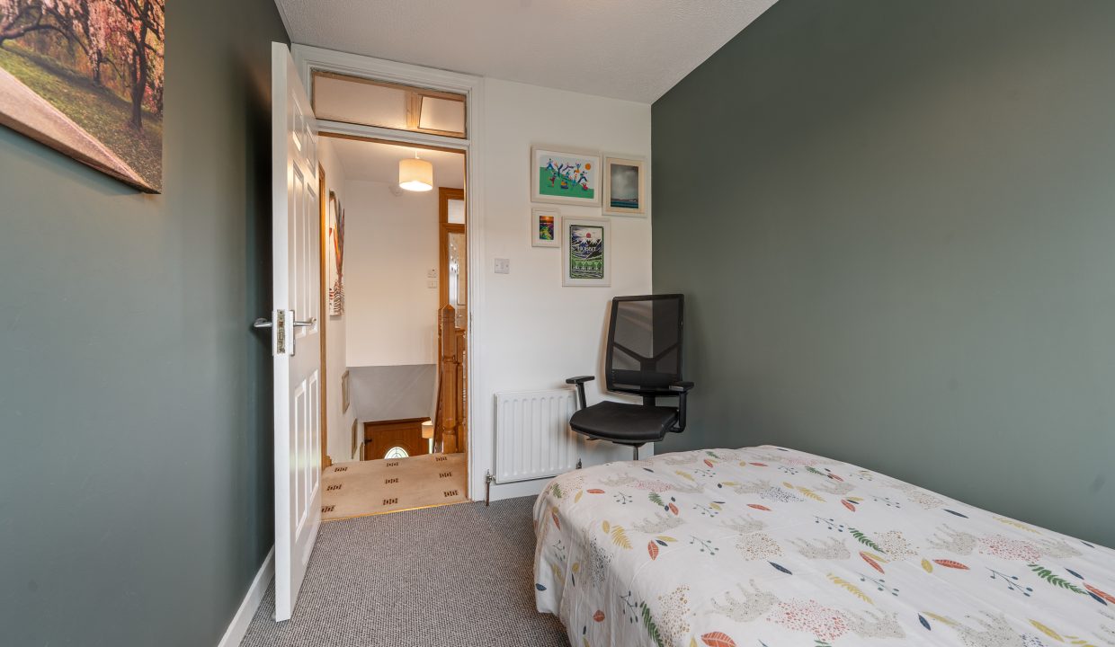 66 Silversprings Court - interior-14