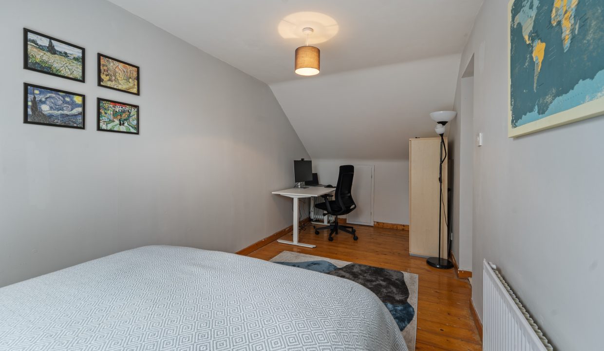 66 Silversprings Court - interior-16