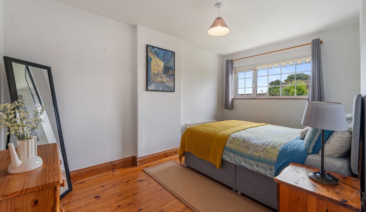 66 Silversprings Court - interior-17