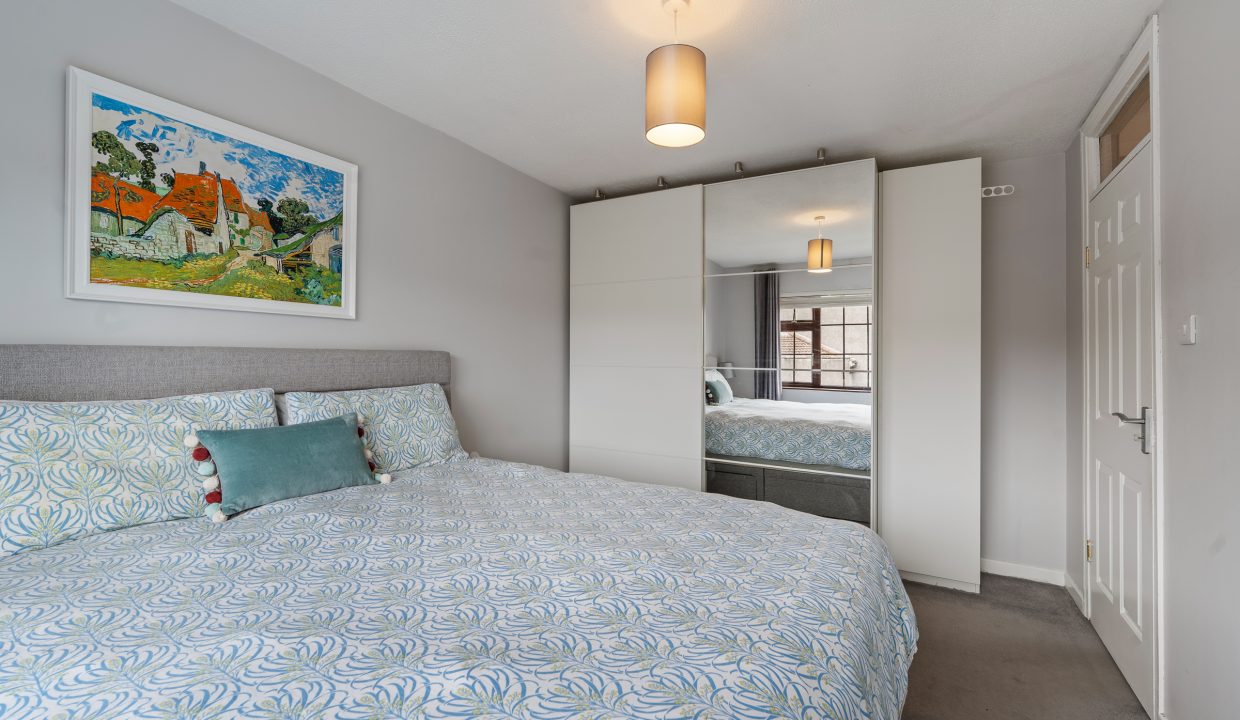 66 Silversprings Court - interior-21