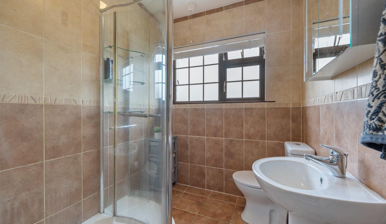 66 Silversprings Court - interior-22