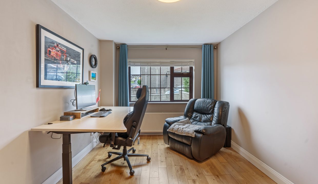 66 Silversprings Court - interior-3