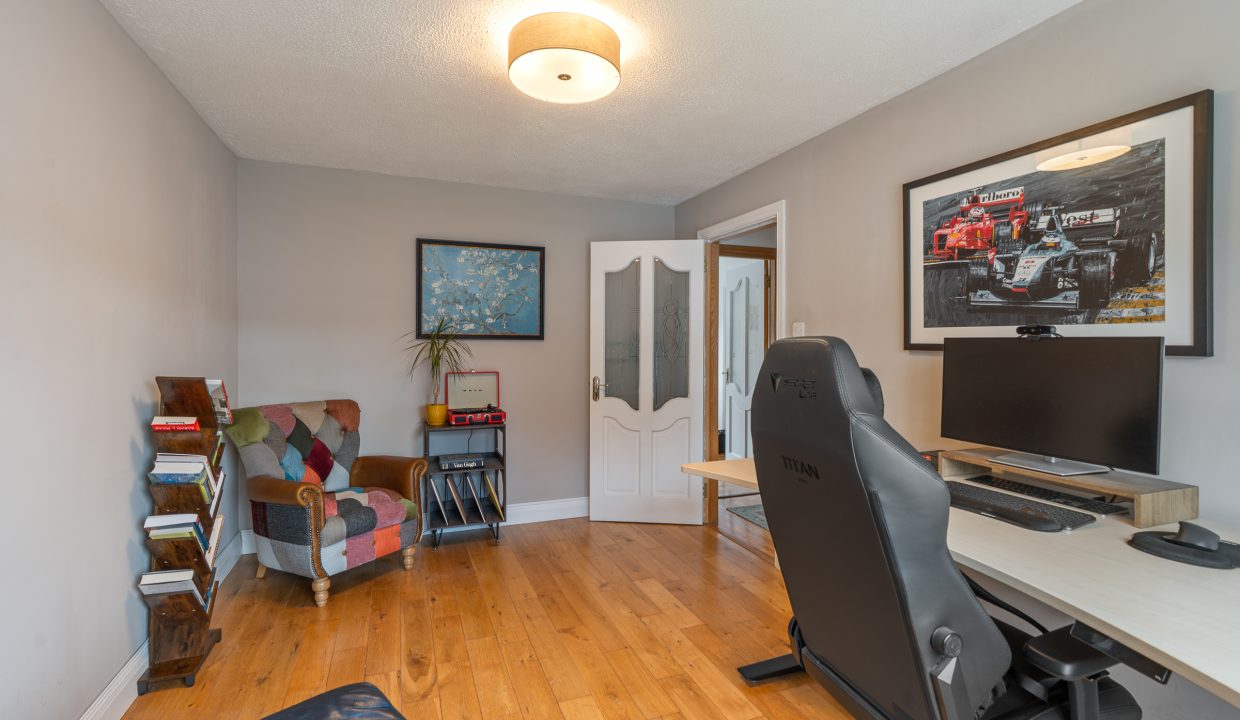 66 Silversprings Court - interior-4