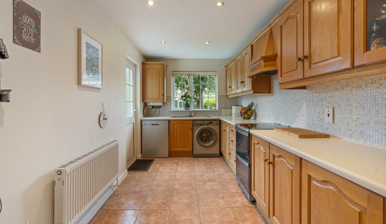 66 Silversprings Court - interior-9