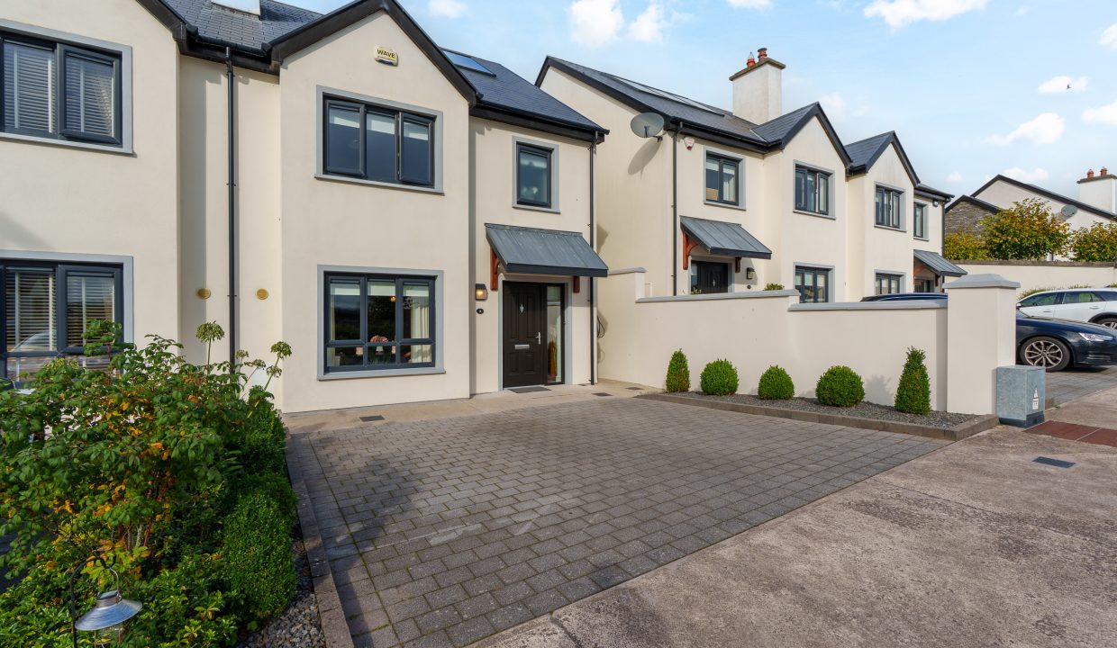 8 Springmount Woods - exterior-5