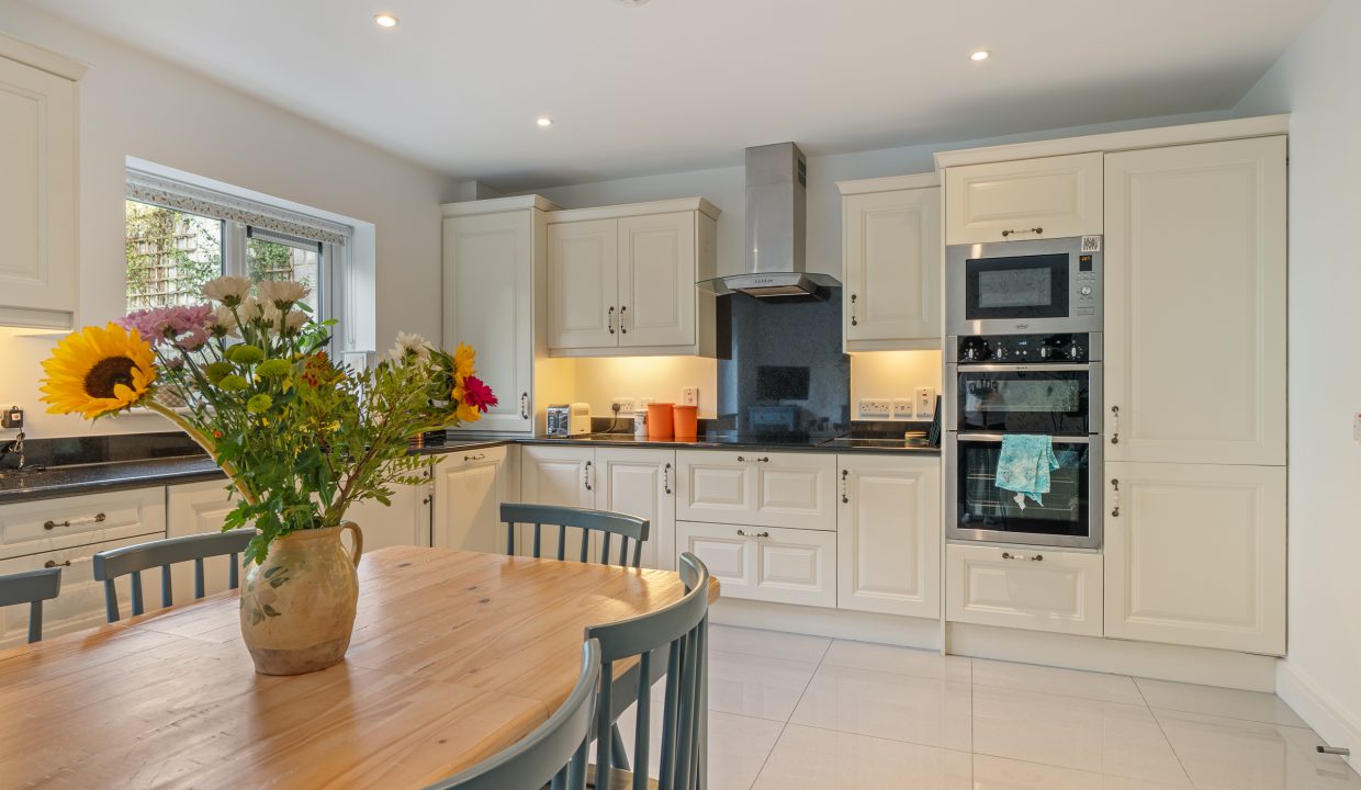 8 Springmount Woods - interior-14