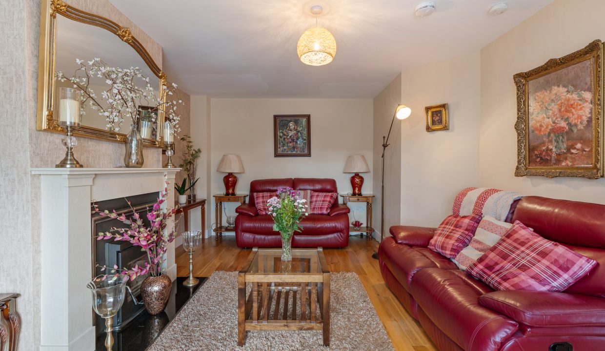 8 Springmount Woods - interior-2