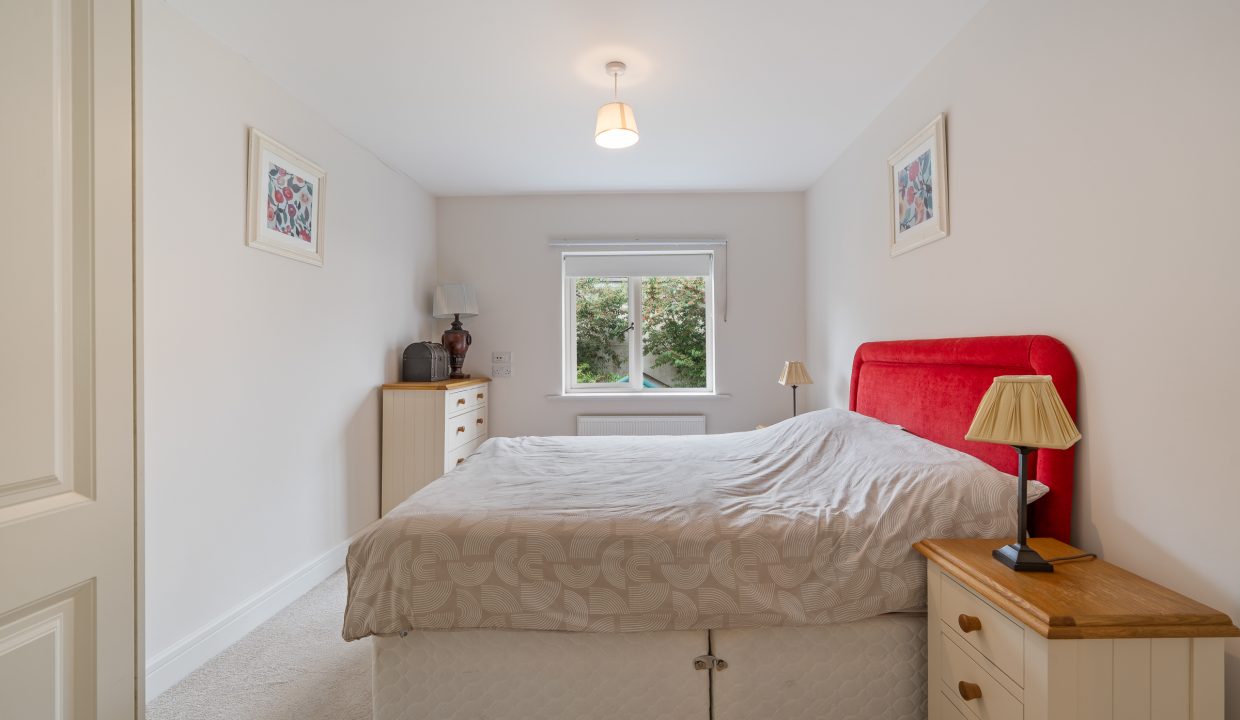 8 Springmount Woods - interior-22