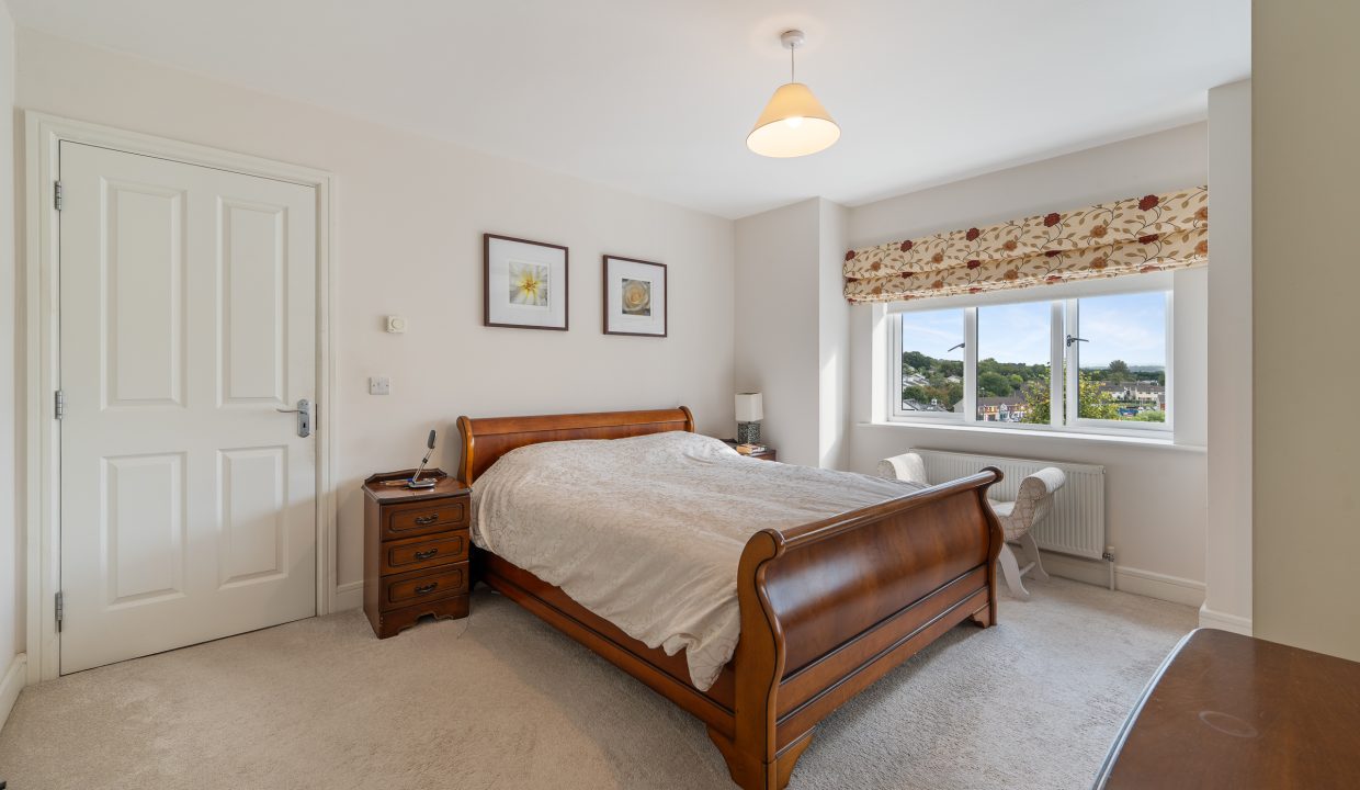 8 Springmount Woods - interior-27