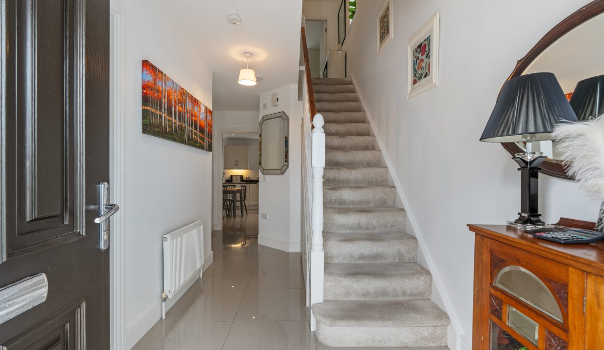 8 Springmount Woods - interior-4