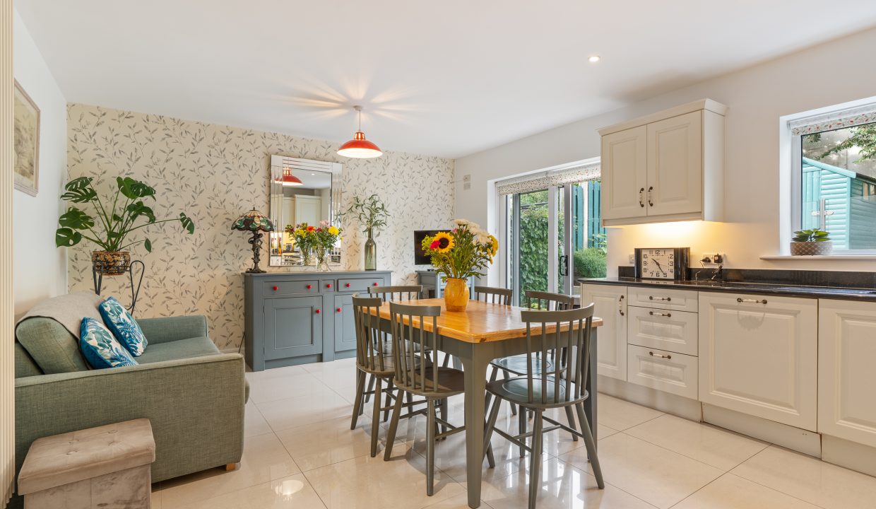 8 Springmount Woods - interior-7