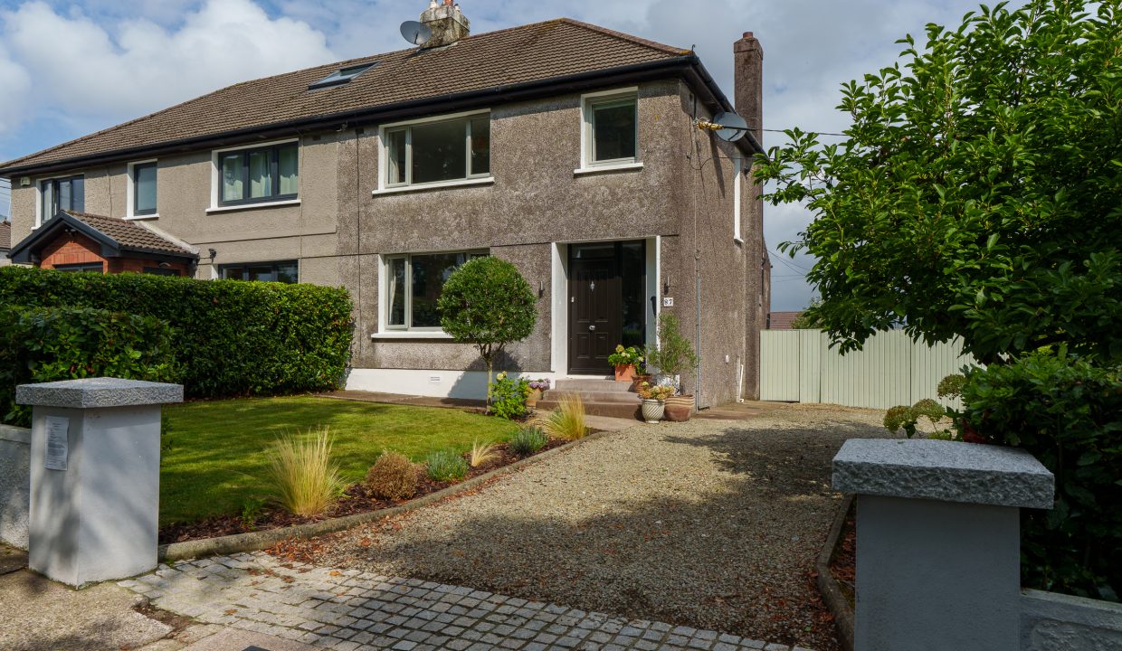 87 Woodvale Road - exterior-13