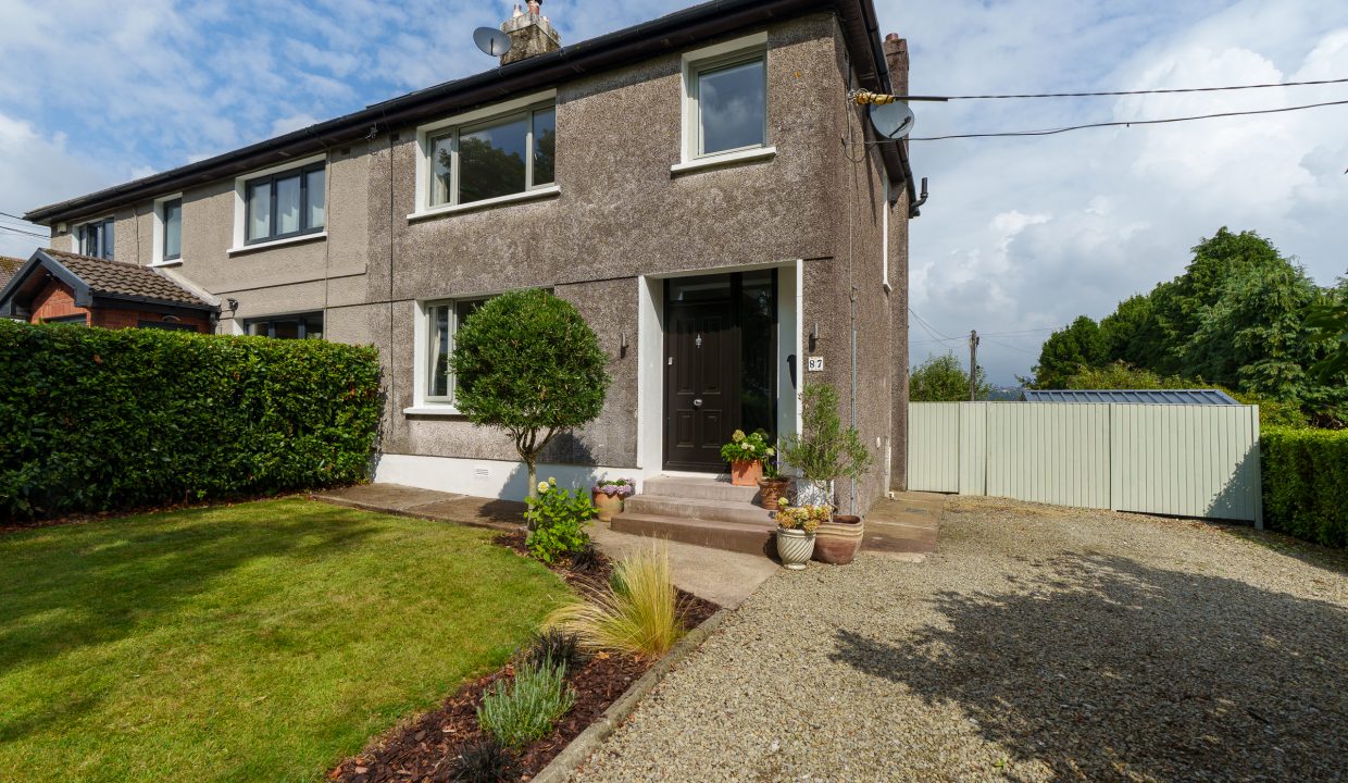 87 Woodvale Road - exterior-16