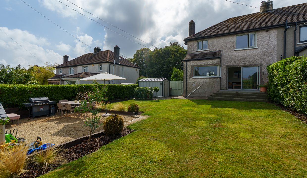 87 Woodvale Road - exterior-18