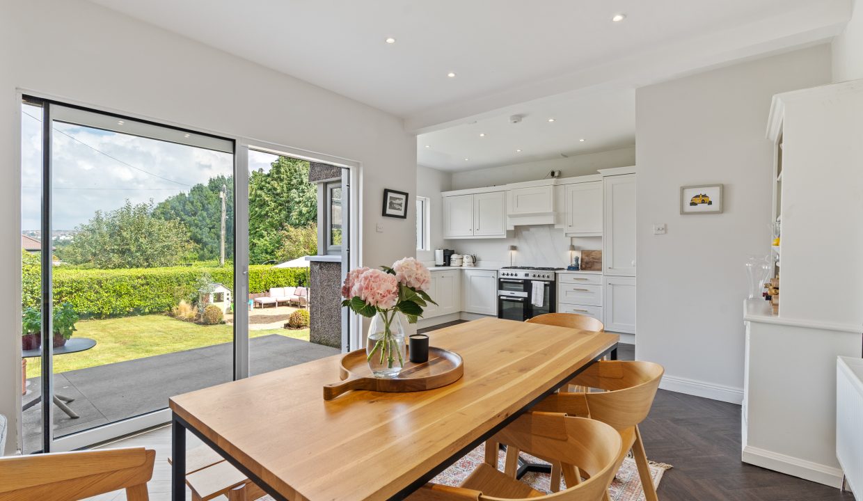 87 Woodvale Road - interior-10