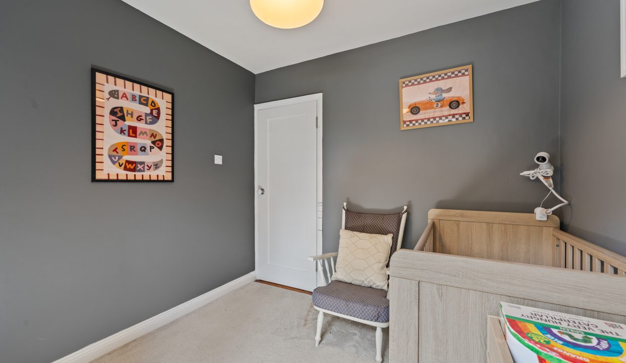 87 Woodvale Road - interior-26