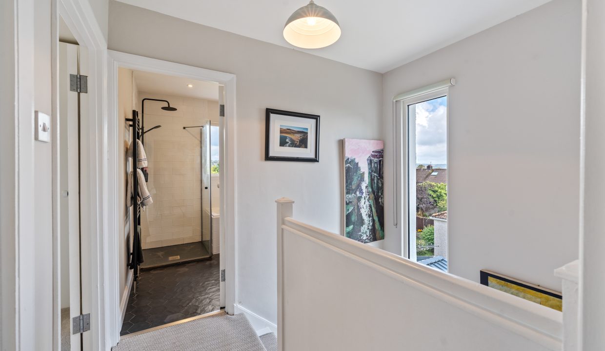 87 Woodvale Road - interior-27