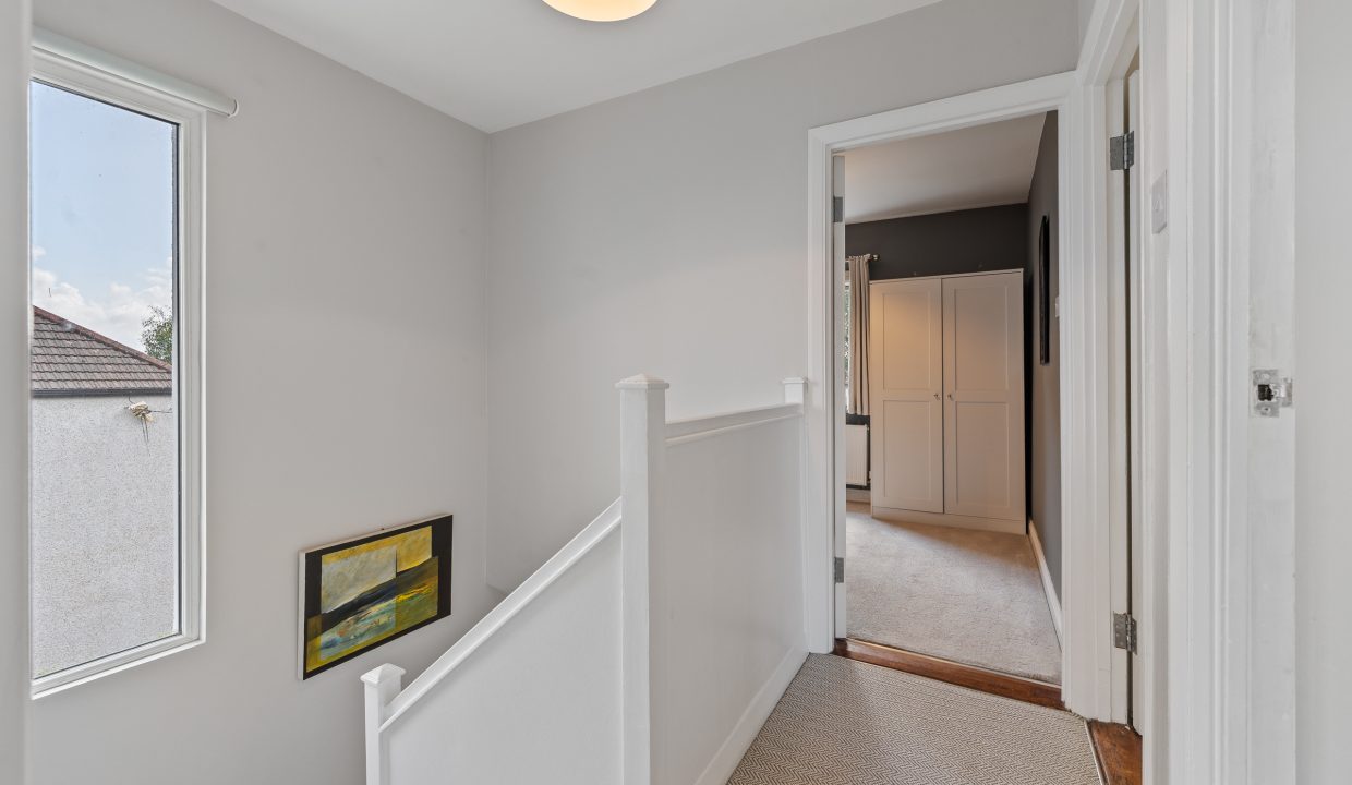 87 Woodvale Road - interior-28