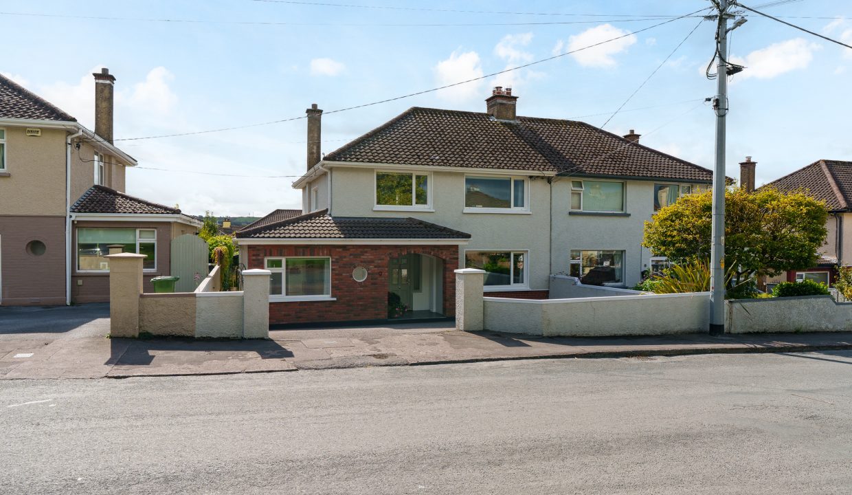9 Firgrove Lawn - exterior-6