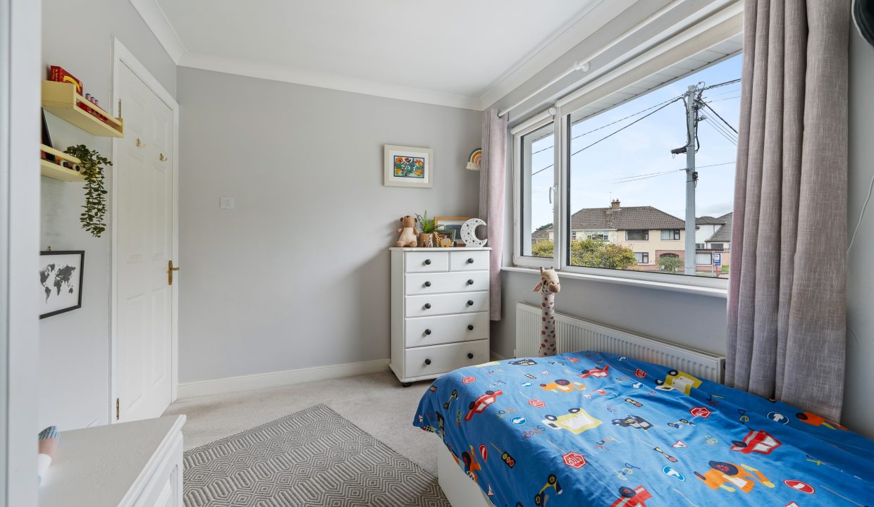 9 Firgrove Lawn - interior-13