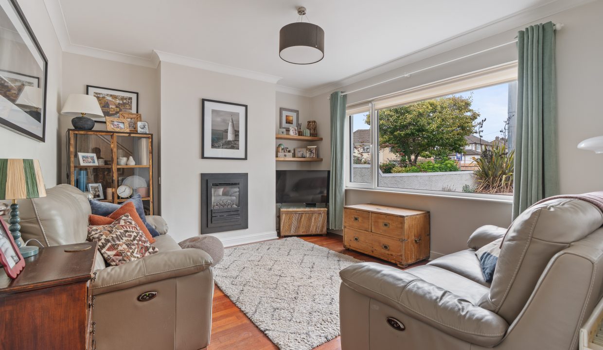 9 Firgrove Lawn - interior-17