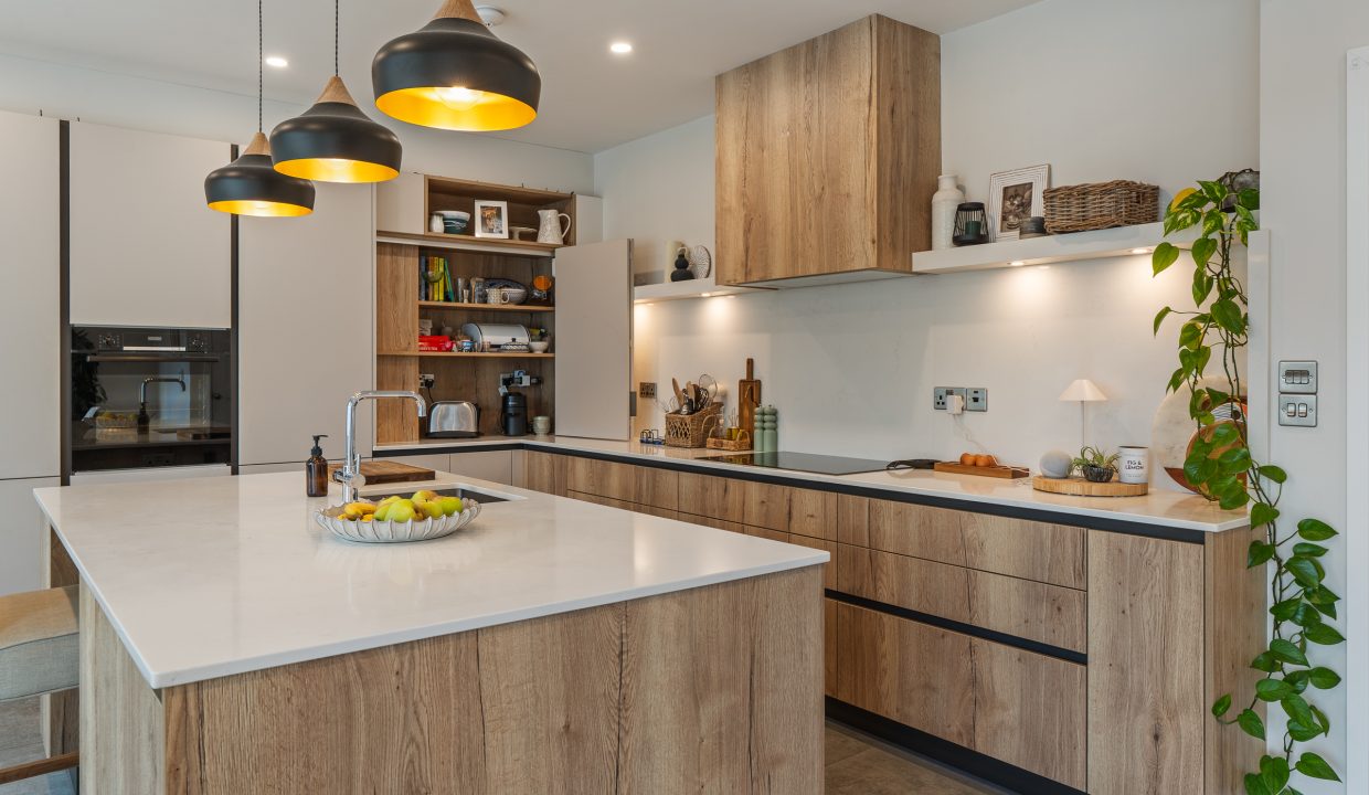 9 Firgrove Lawn - interior-24