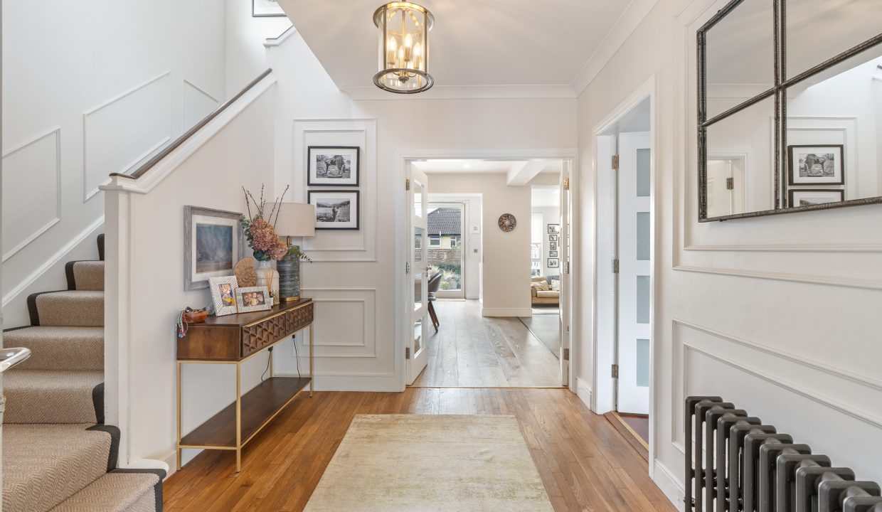 9 Firgrove Lawn - interior-3