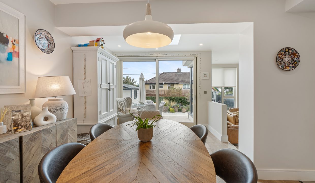 9 Firgrove Lawn - interior-37