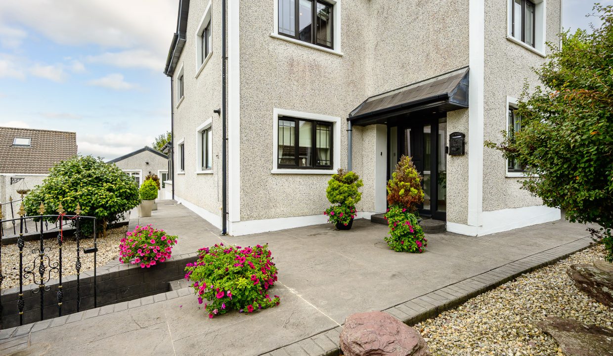 09.09 LOTHLORIEN, LARCHFIELD CLOSE, COMMONS ROAD, CORK - ERA - H-Pix Media WEB 43