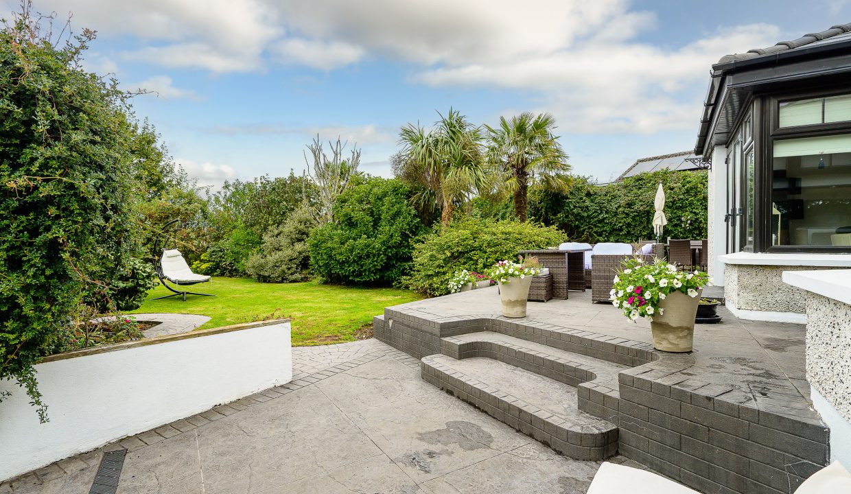 09.09 LOTHLORIEN, LARCHFIELD CLOSE, COMMONS ROAD, CORK - ERA - H-Pix Media WEB 46