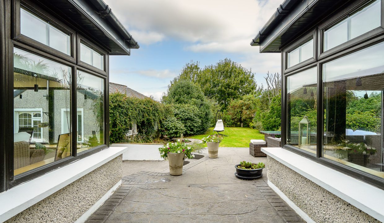 09.09 LOTHLORIEN, LARCHFIELD CLOSE, COMMONS ROAD, CORK - ERA - H-Pix Media WEB 49