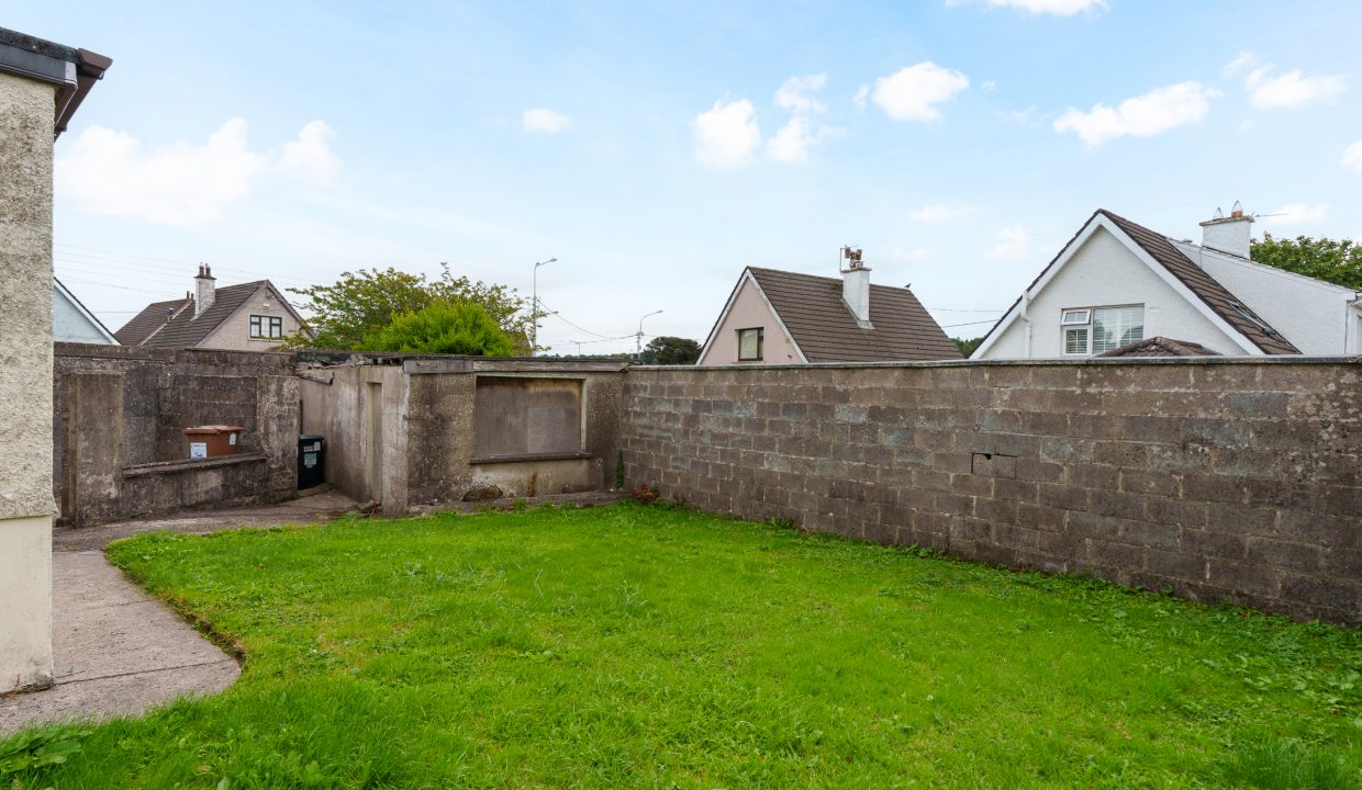 1 Ashgrove Avenue - exterior-14