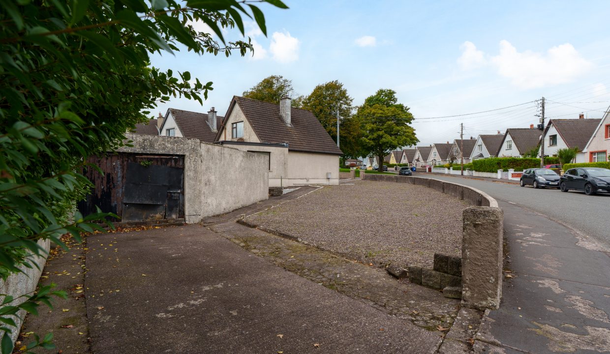 1 Ashgrove Avenue - exterior-9
