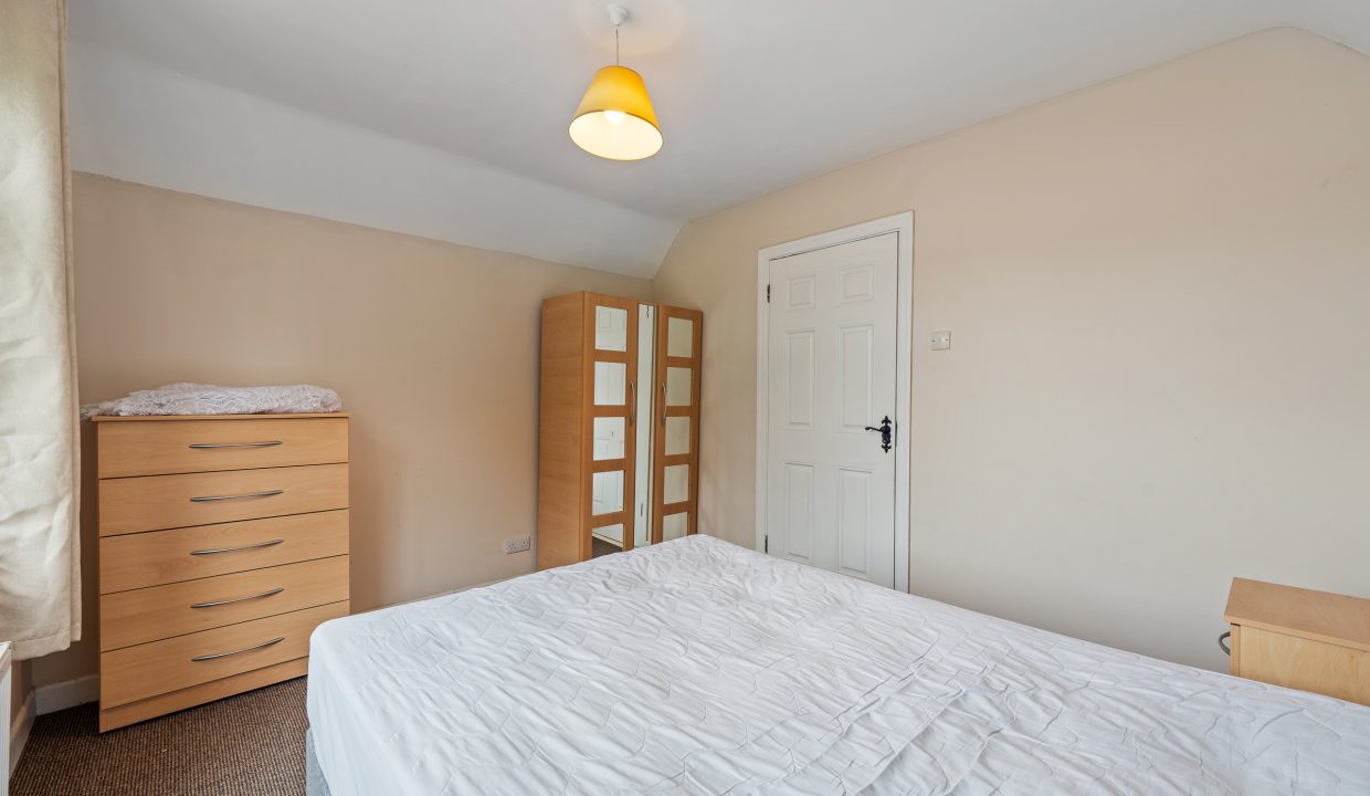1 Ashgrove Avenue - interior-23