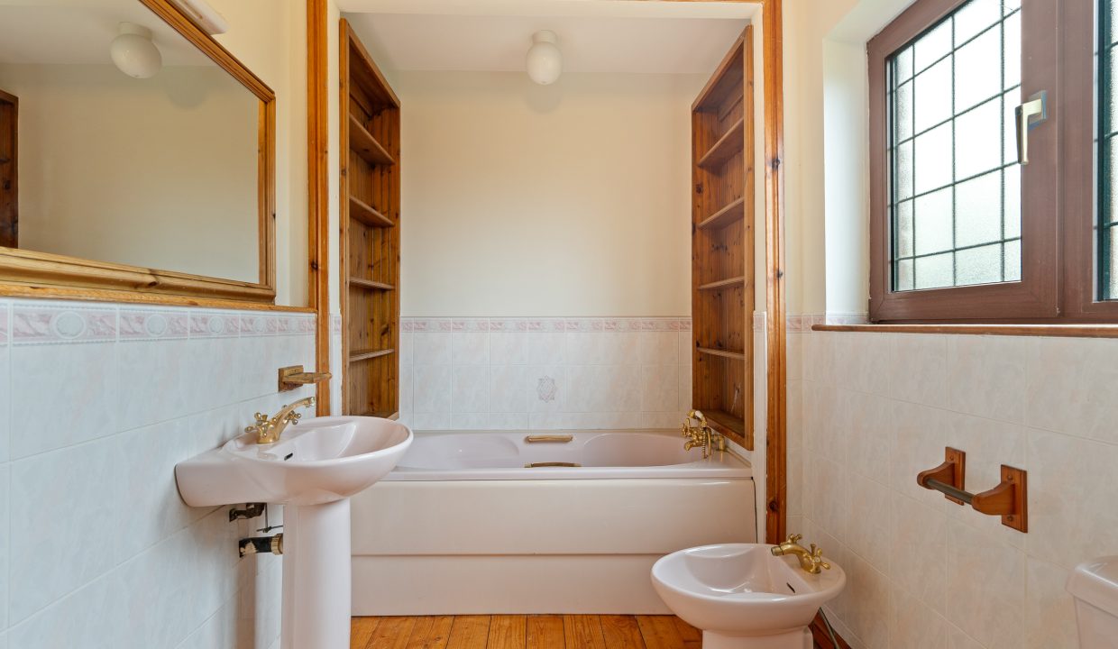 10.08 Eton Brae, Moneygourney, Douglas, Cork - ERA - H-Pix WEB 45