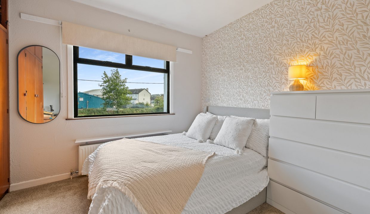 10.09 3 Deanwood Place, Togher, Cork - ERA - H-Pix WEB 40