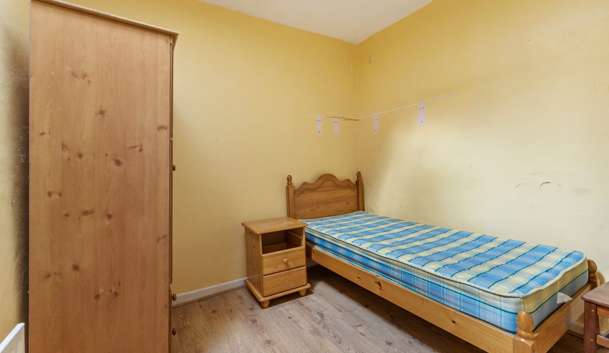 12 Curragh Road - interior-10