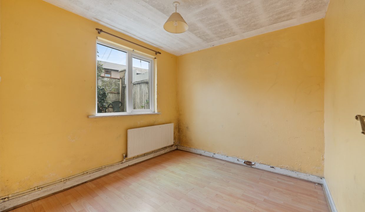 12 Curragh Road - interior-11