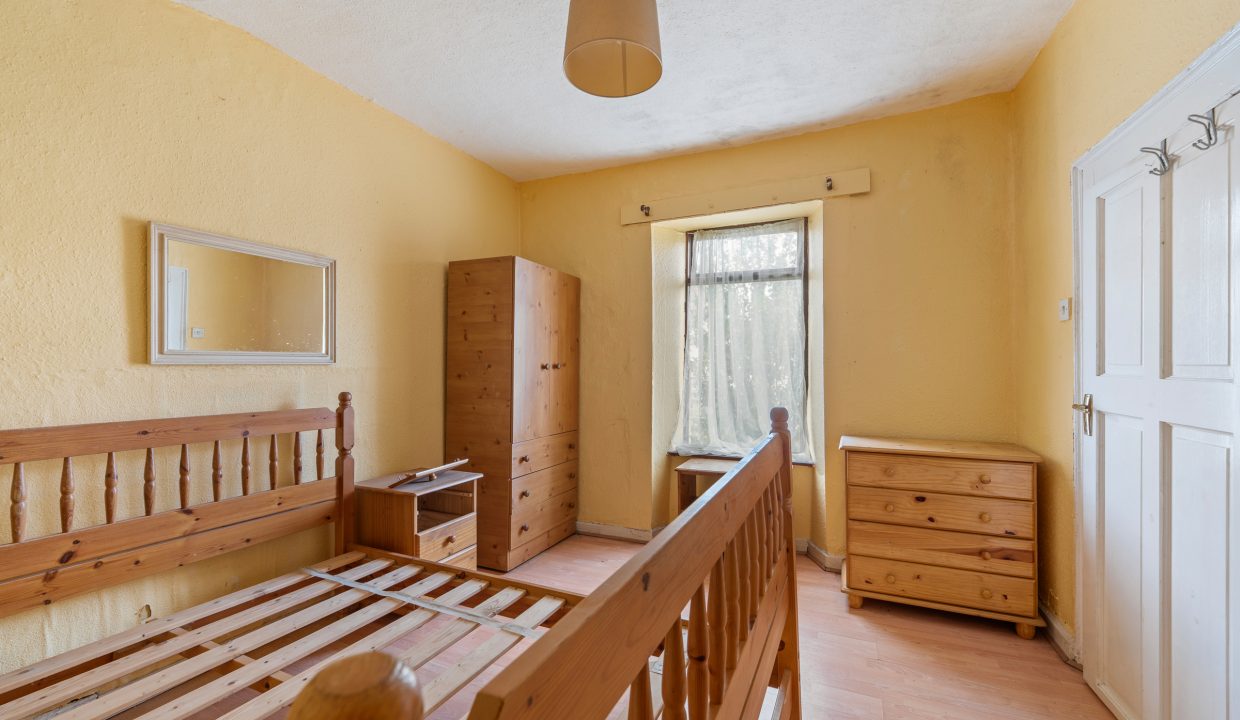 12 Curragh Road - interior-9