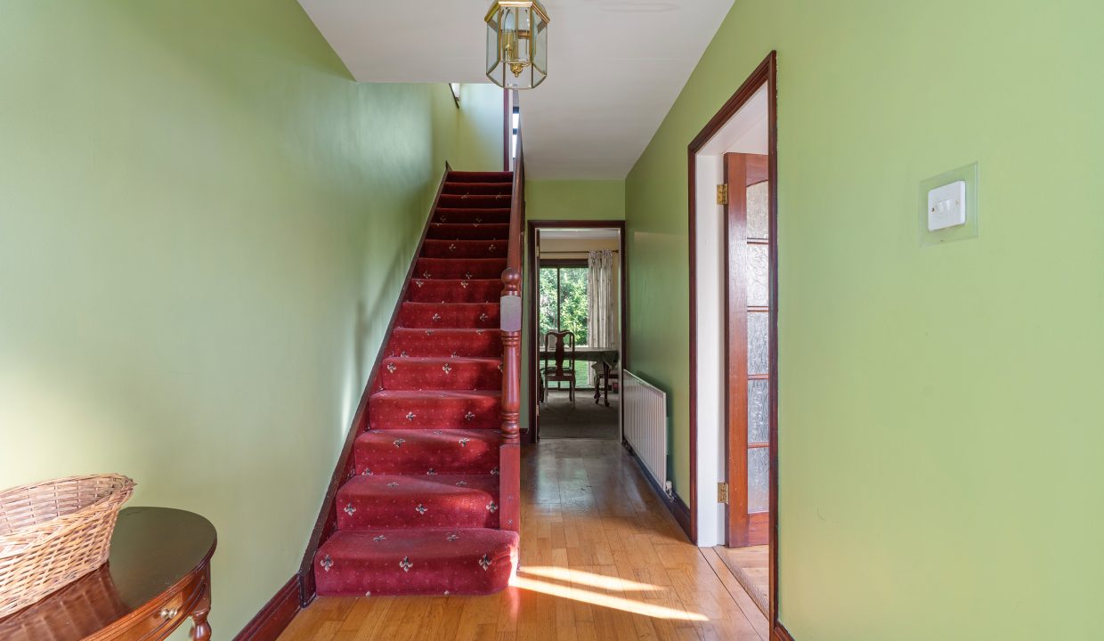 2 Whitethorn Drive - interior-17