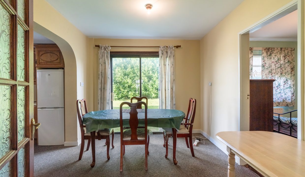 2 Whitethorn Drive - interior-18