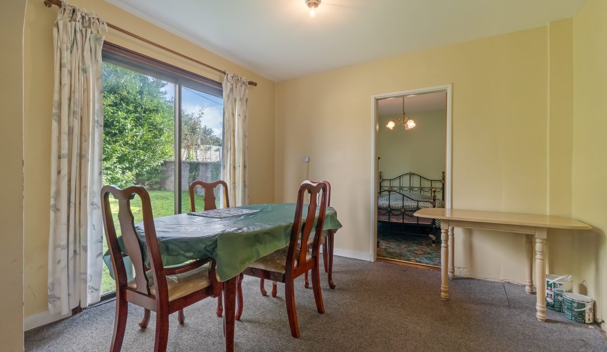 2 Whitethorn Drive - interior-23