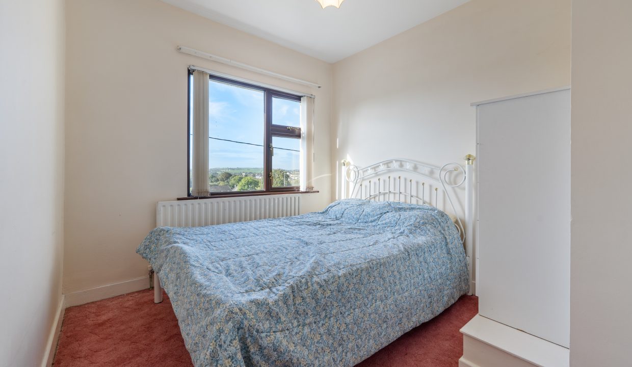 2 Whitethorn Drive - interior-8