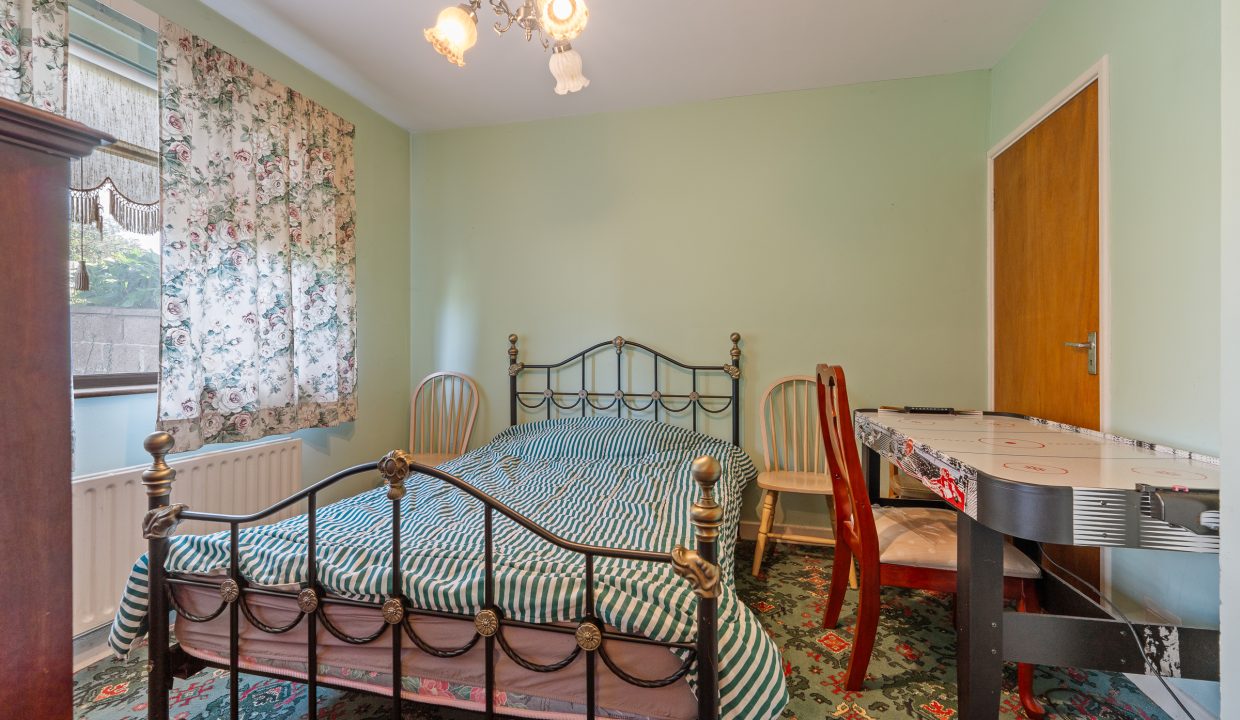2 Whitethorn Drive - interior-9
