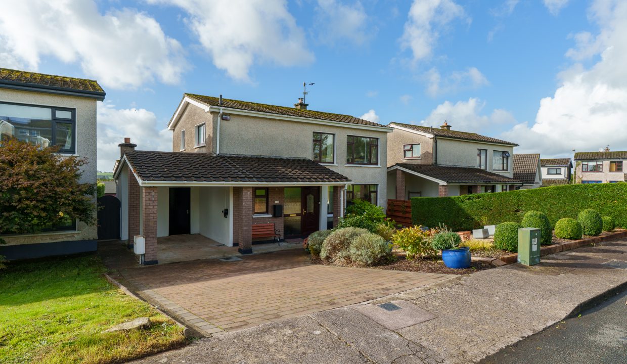 44 Castleowen - exterior-5