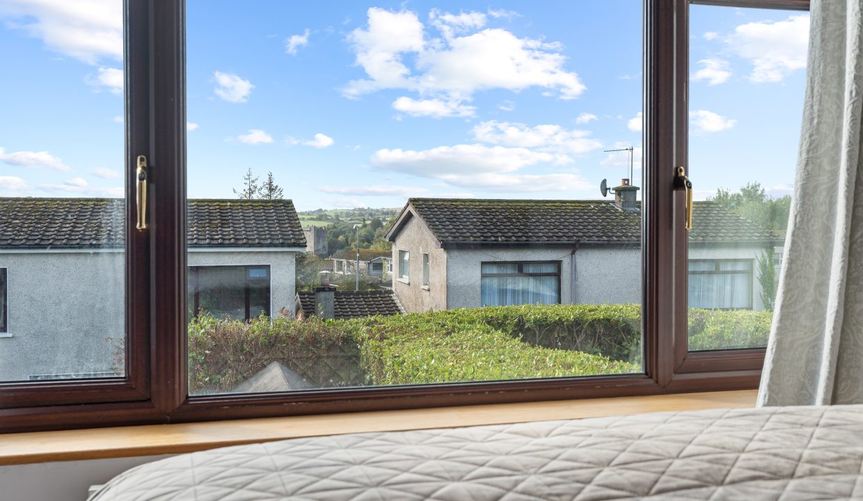 44 Castleowen - interior-14