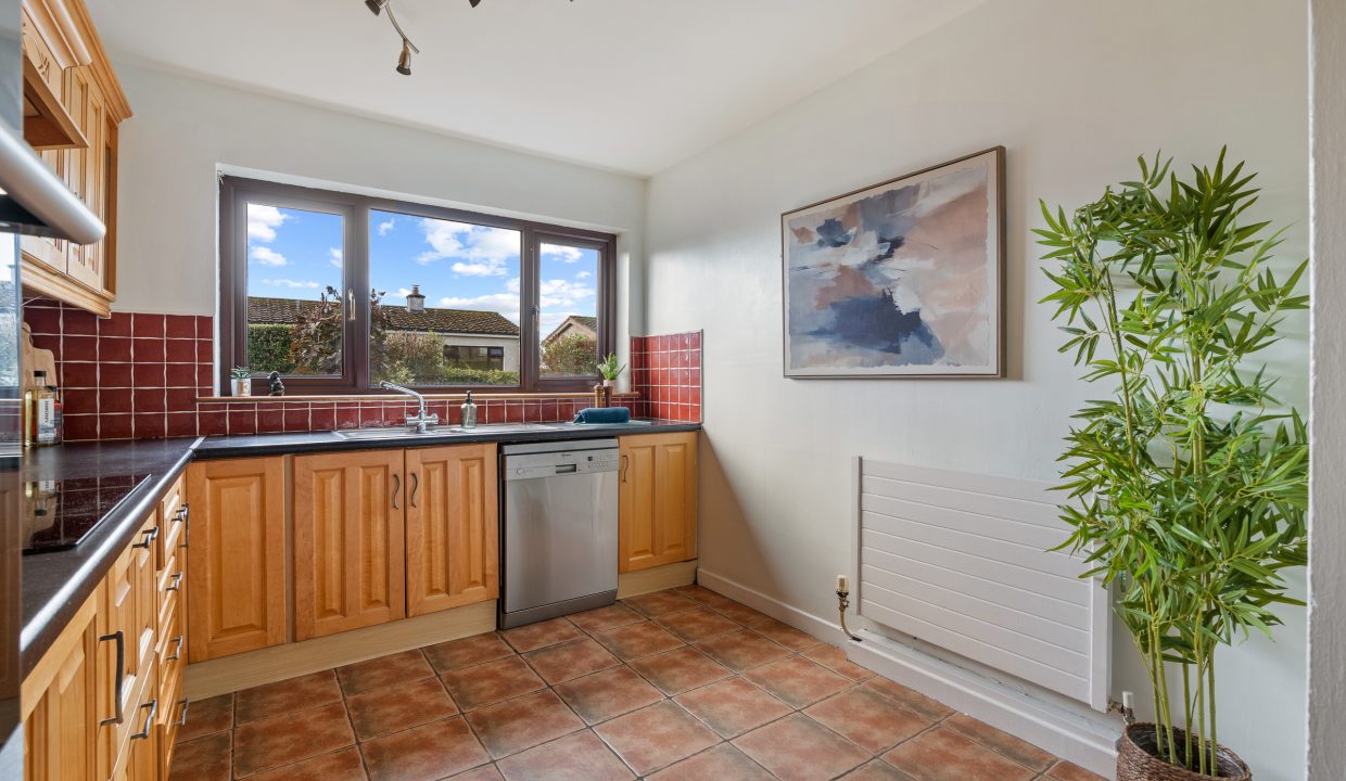 44 Castleowen - interior-20