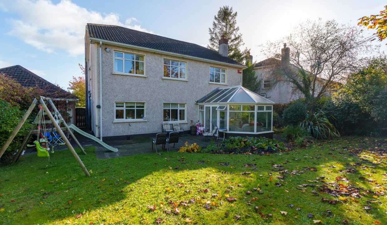 8 The Manor - exterior-15