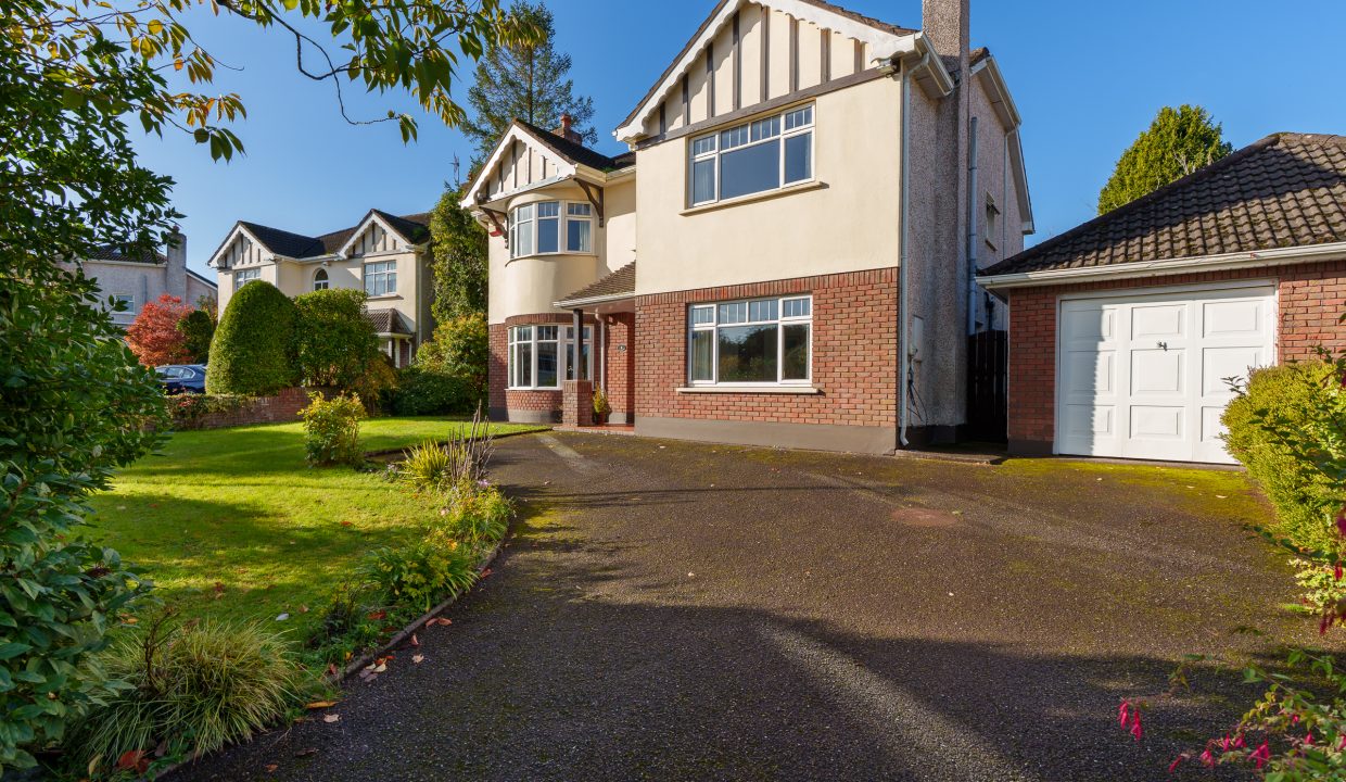 8 The Manor - exterior-9