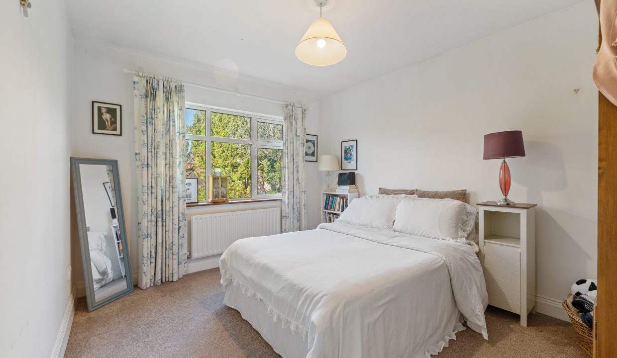 8 The Manor - interior-33